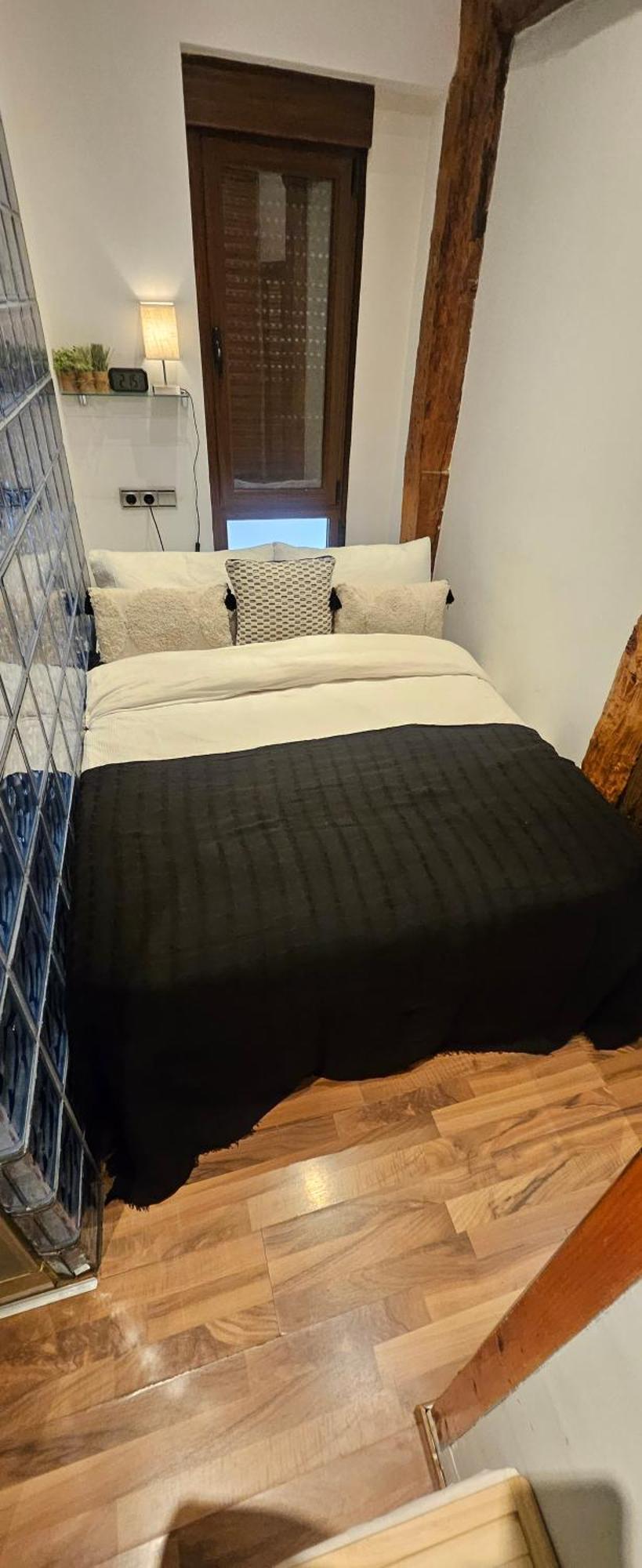 Pequeno Apartamento En El Centro De Madrid Chambre photo